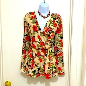 Honey Punch Gorgeous floral romper NWOT